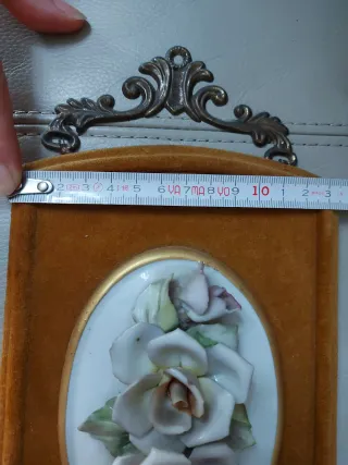 Cuadro porcelana flores antiguas dorado