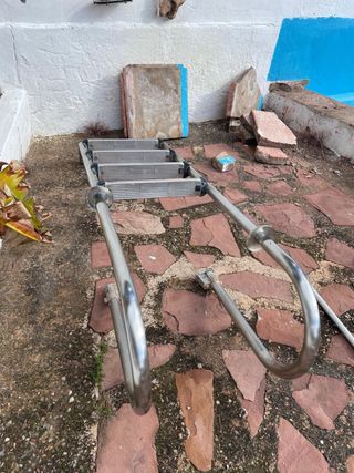 Escalera Piscina Metálica