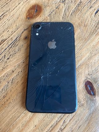 iPhone XR 64GB - CRISTAL DELANTERO E POSTERIORE ROTTI