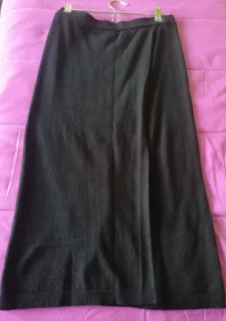 Falda negra de punto talla M