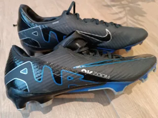Botas de fútbol Nike Air Zoom Negras y Azules