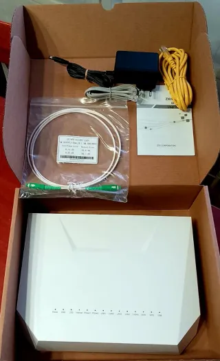 Router ZTE ZXHN F6640 GPON ONT