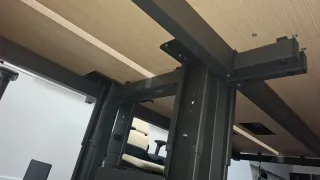 Mesa de oficina madera y metal