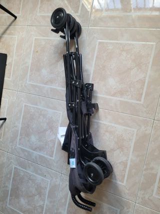 Silla de paseo negra