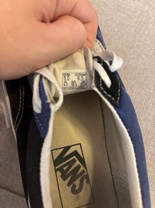 Vans Old Skool Azul Marino y Negro