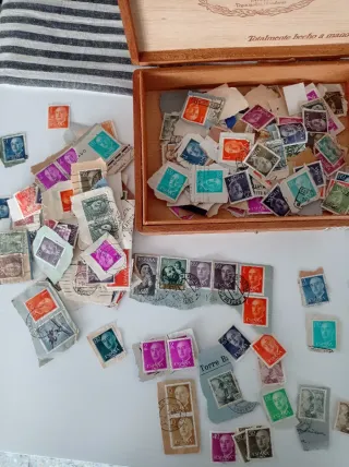 Lote sellos época franquista