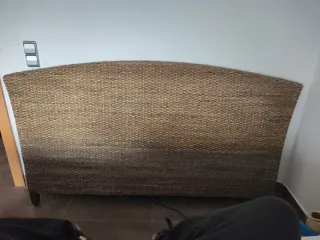 Cabezal de ratán curvo