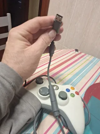 Mando Xbox 360 Blanco con Cable