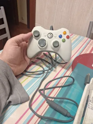 Mando Xbox 360 Blanco con Cable