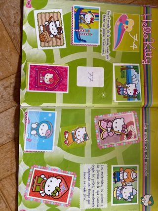 Álbum Cromos Hello Kitty Fashion Panini