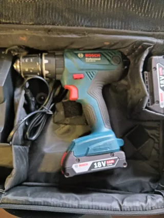 Taladro Bosch Profesional + Batería y Cargador