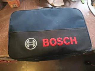 Taladro Bosch Profesional + Batería y Cargador