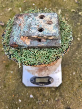 Antigua bisagra de bronce 459g