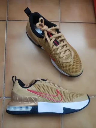 Zapatillas Nike Alpha Trainer 6 NUEVA t.41