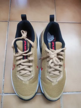 Zapatillas Nike Alpha Trainer 6 NUEVA t.41