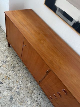 Aparador vintage escandinavo