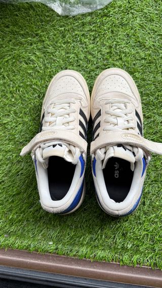Adidas Forum Talla 38.5 Beige/Azul