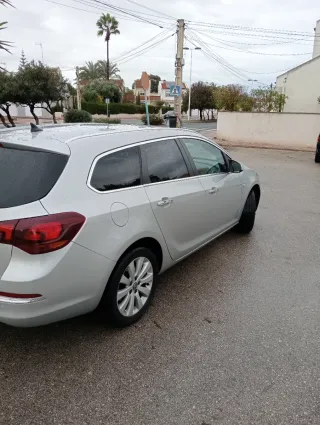 Opel Astra 2013