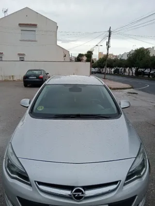 Opel Astra 2013