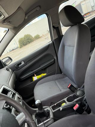 Ford Focus Trend 2005