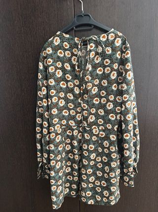 Mono Zara floral verde talla S
