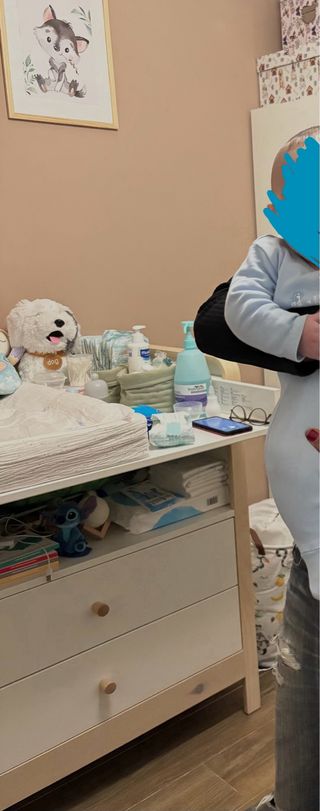 2 Muebles IKEA de bebé-buen estado.