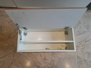 Armario horizontal Ikea beige/marrón