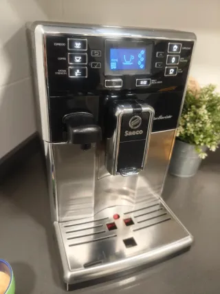 Cafetera Saeco Pico Baristo Automática