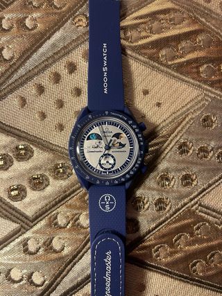 Omega x Swatch Moonwatch Mission to Earthphase