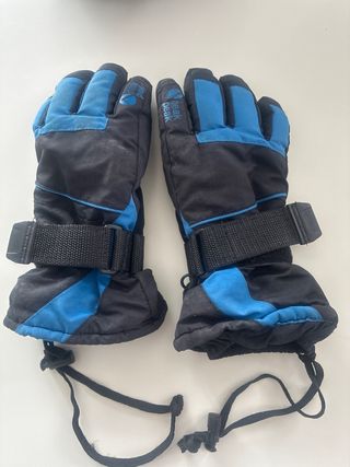 Casco y guantes de esquí infantiles