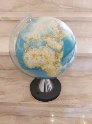 Globo terráqueo decorativo grande
