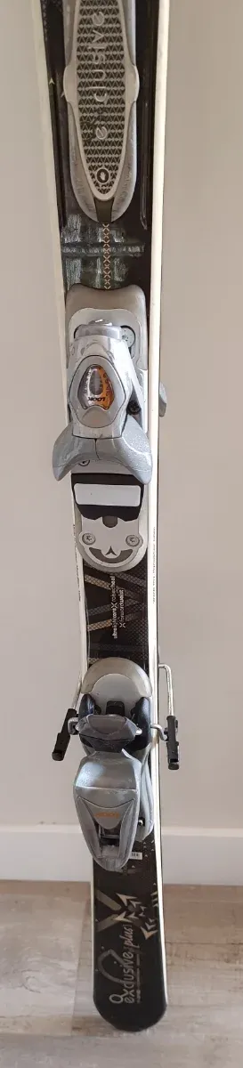 Esquís Dynastar bastones  botas bolsa Lange 24,5