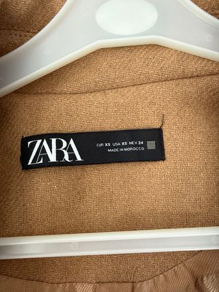 Chaqueta Zara Beige Doble Botonadura