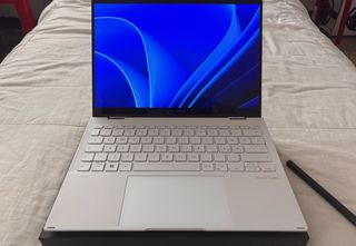 ASUS Zenbook S 13 Flip OLED