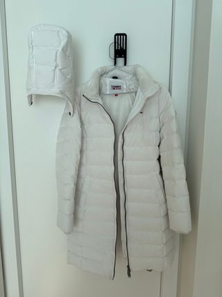 Plumas Tommy Hilfiger con capucha Talla XS