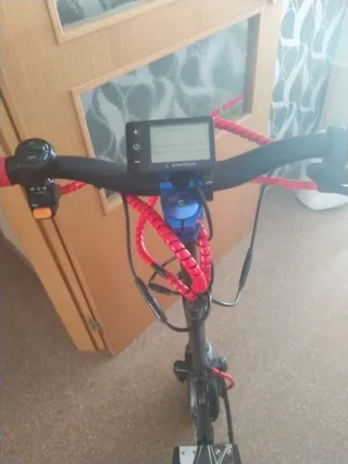 Soporte pantalla Smartgyro