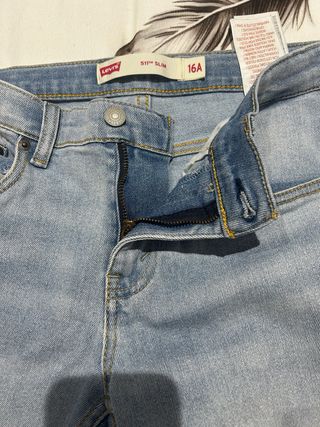 Pantalones Levi's chico 16 años