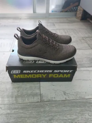 Zapatillas Skechers Memory Foam Talla 42