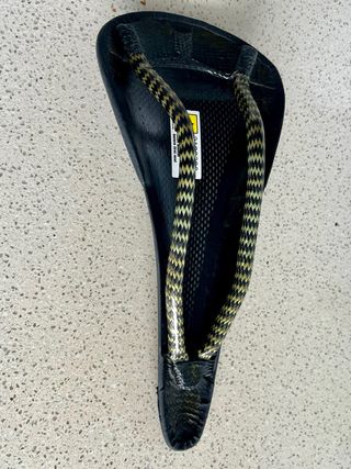 Sillín Tune Alcántara Carbono