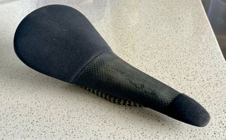 Sillín Tune Alcántara Carbono