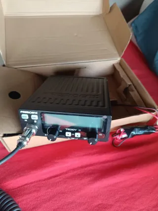 Emisora President Teddy II CB Radio