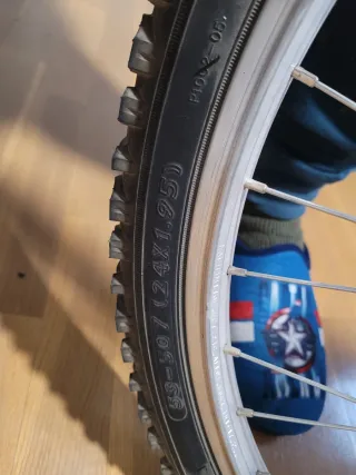 Bicicleta Montaña BPRO 24 Roja