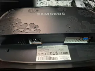 Monitor Samsung SyncMaster 2233