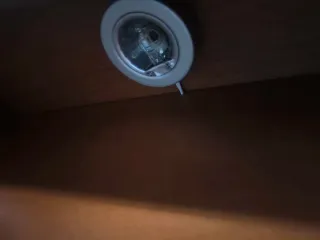 Dormitorio Matrimonio Madera + cómoda + espejo