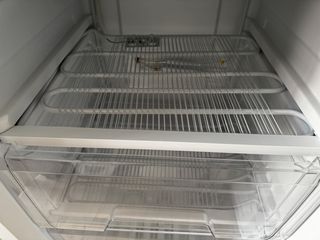 Congelador EAS ELECTRIC EMZ851 bajo encimera