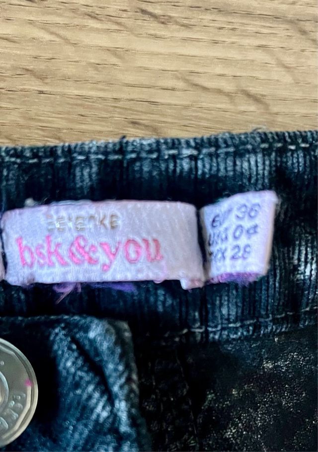 Pantalón pana corto de cintura alta