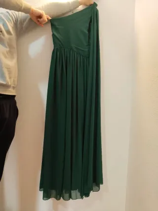Vestido verde un hombro talla 40