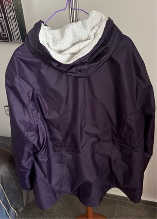 Cortavientos Quechua Morado