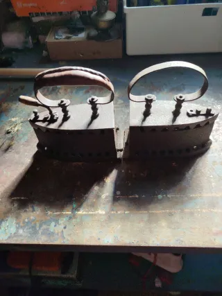 2 Planchas Antiguas Hierro Fundido