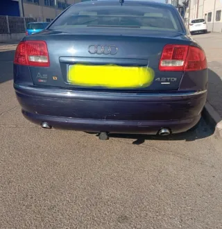 Audi A8 2003
